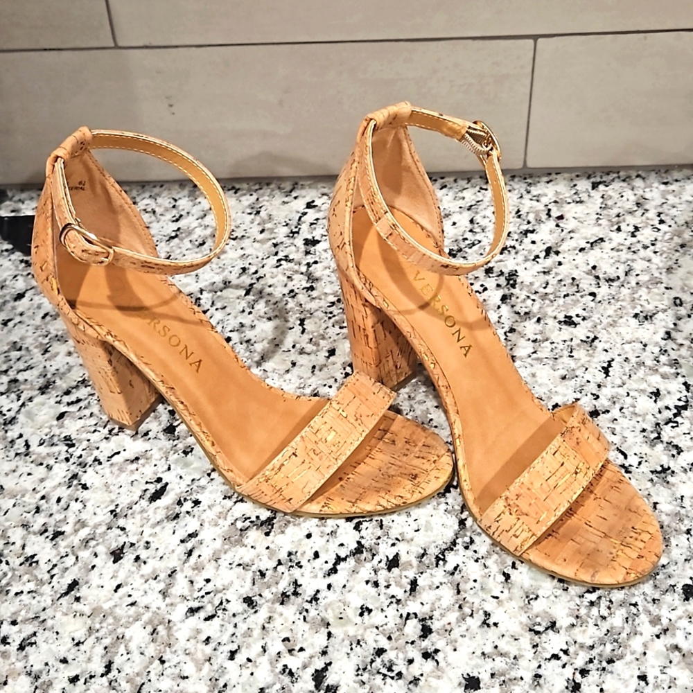 **Reserved**Versona/Rampage Cork Heels